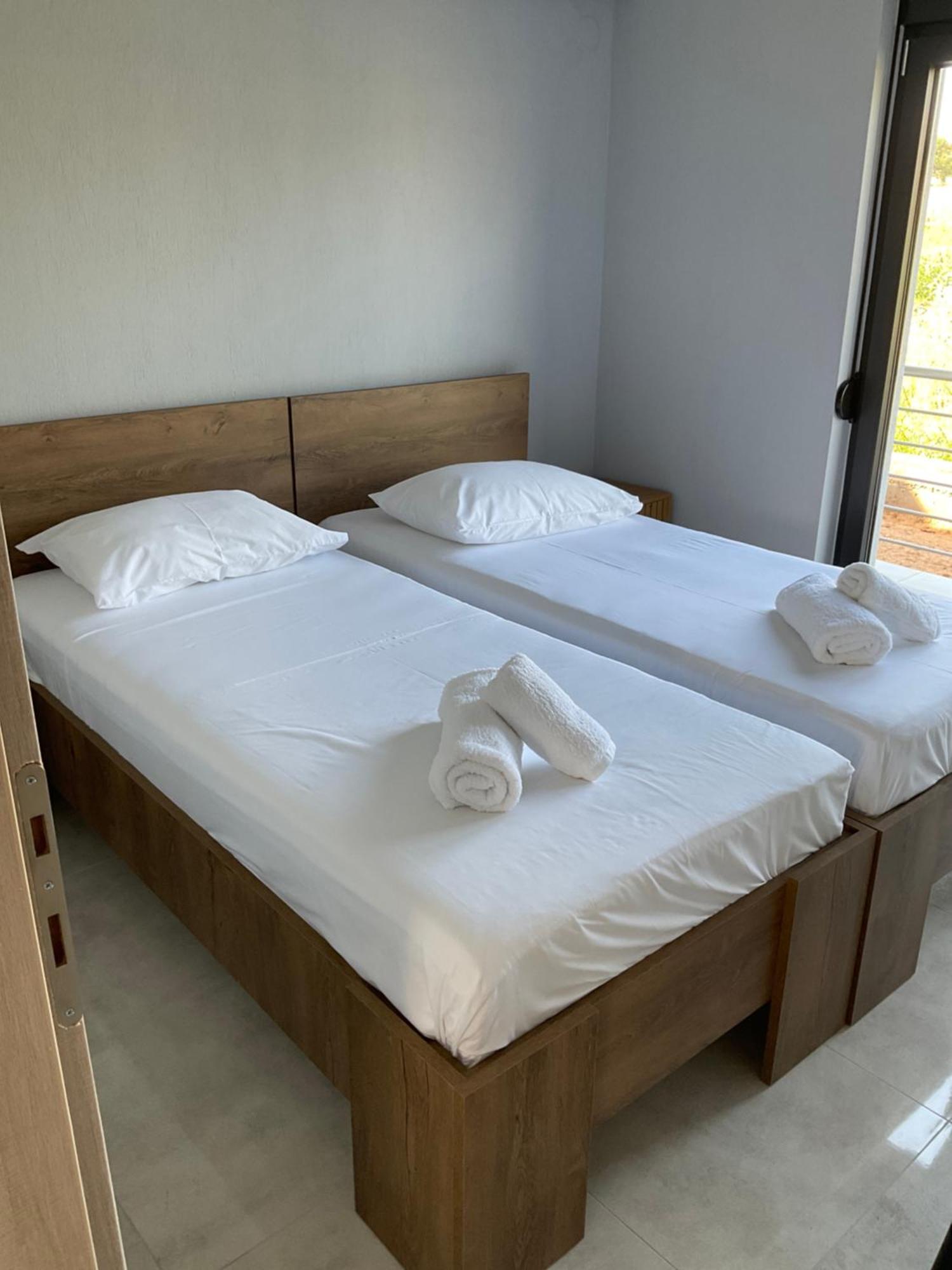 Elinor Apartments 弗洛伊塔 外观 照片