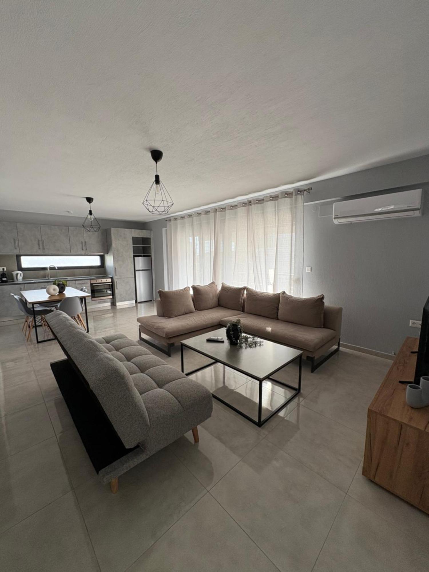 Elinor Apartments 弗洛伊塔 外观 照片
