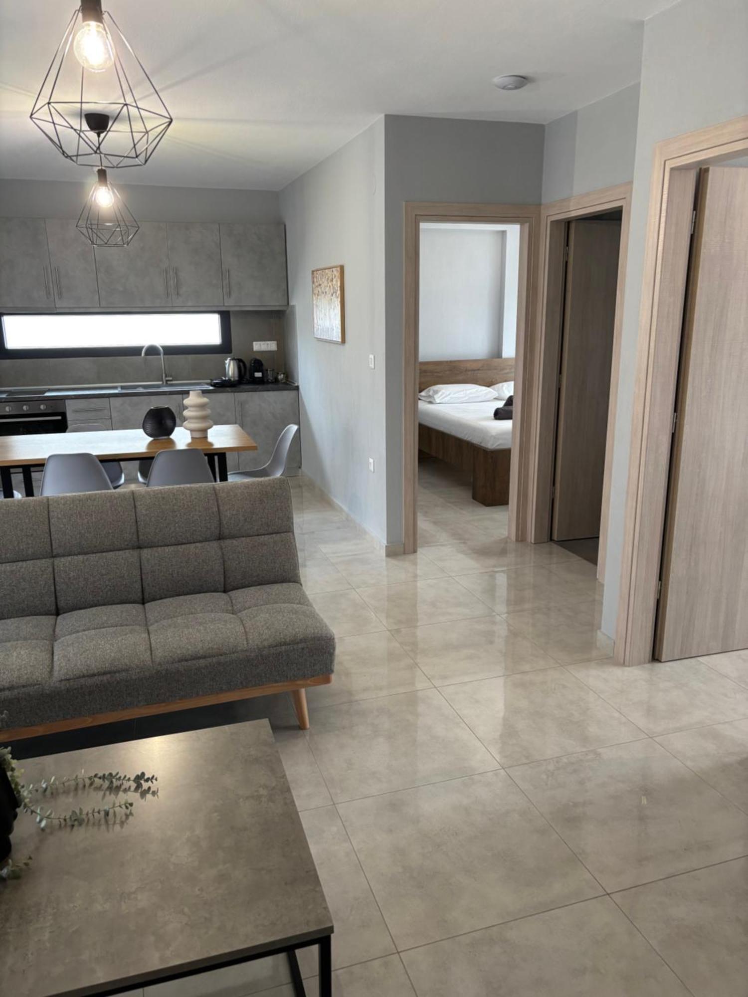 Elinor Apartments 弗洛伊塔 外观 照片