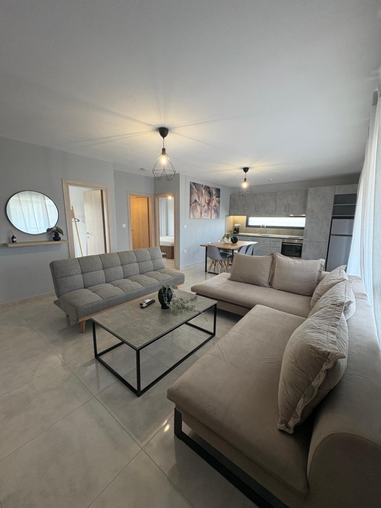 Elinor Apartments 弗洛伊塔 外观 照片