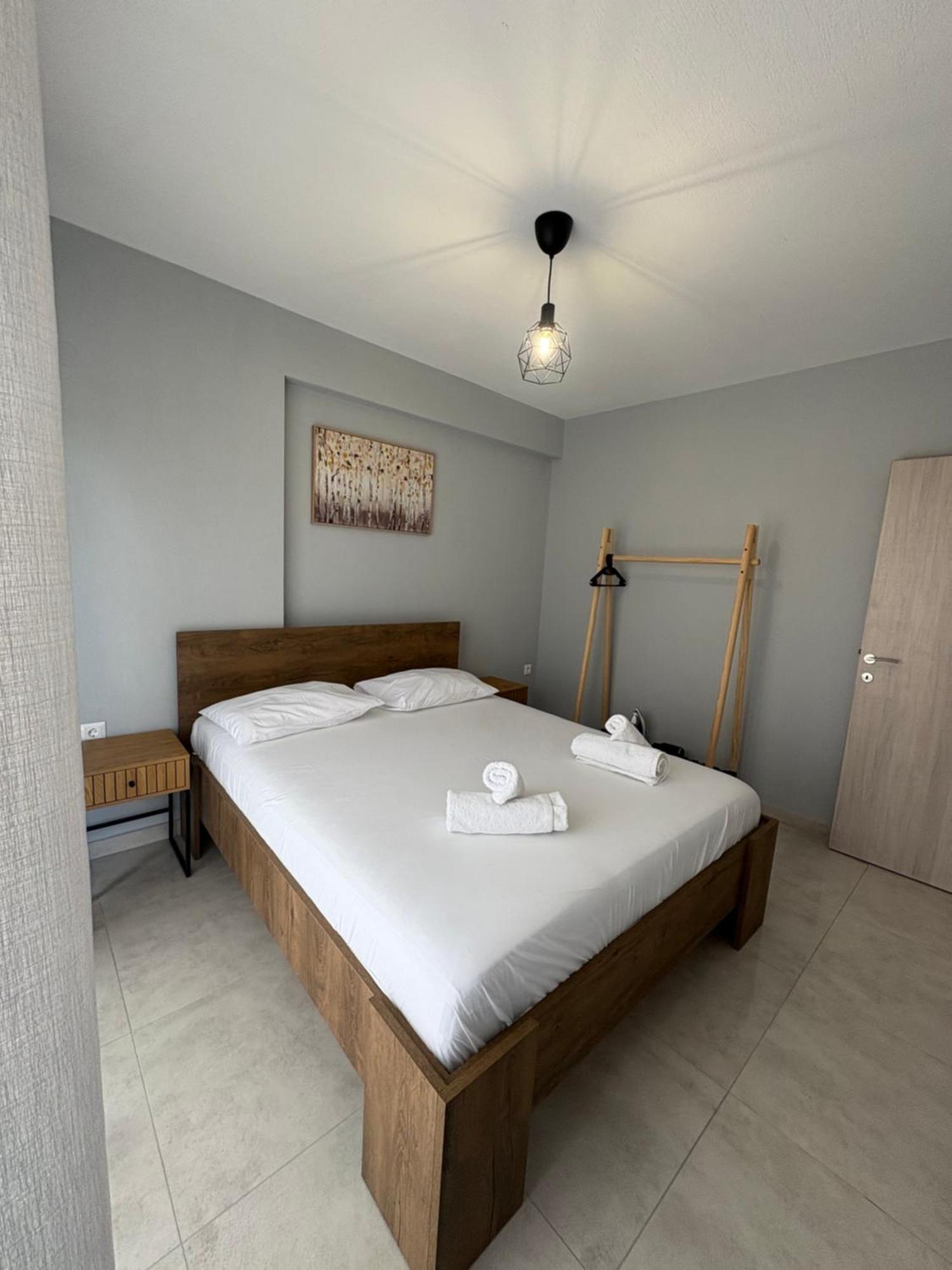Elinor Apartments 弗洛伊塔 外观 照片