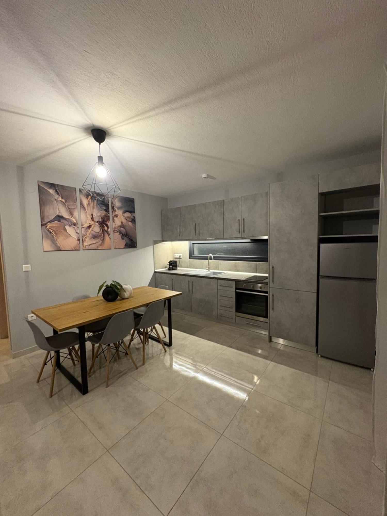 Elinor Apartments 弗洛伊塔 外观 照片